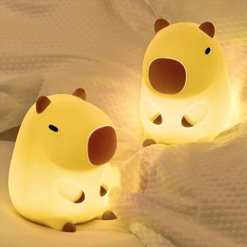 🌙 Lámpara Nocturna Capibara de Silicona | Luz LED Suave para Dormitorio