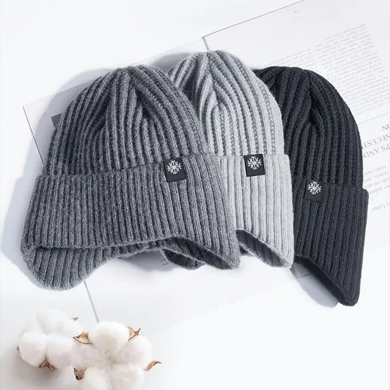 🧢 Gorro de Invierno con Visera y Forro de Felpa | Protección para Orejas