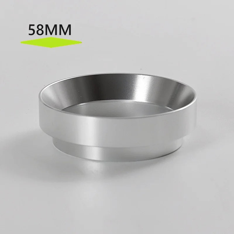 Anillo dosificador magnético para café expreso.