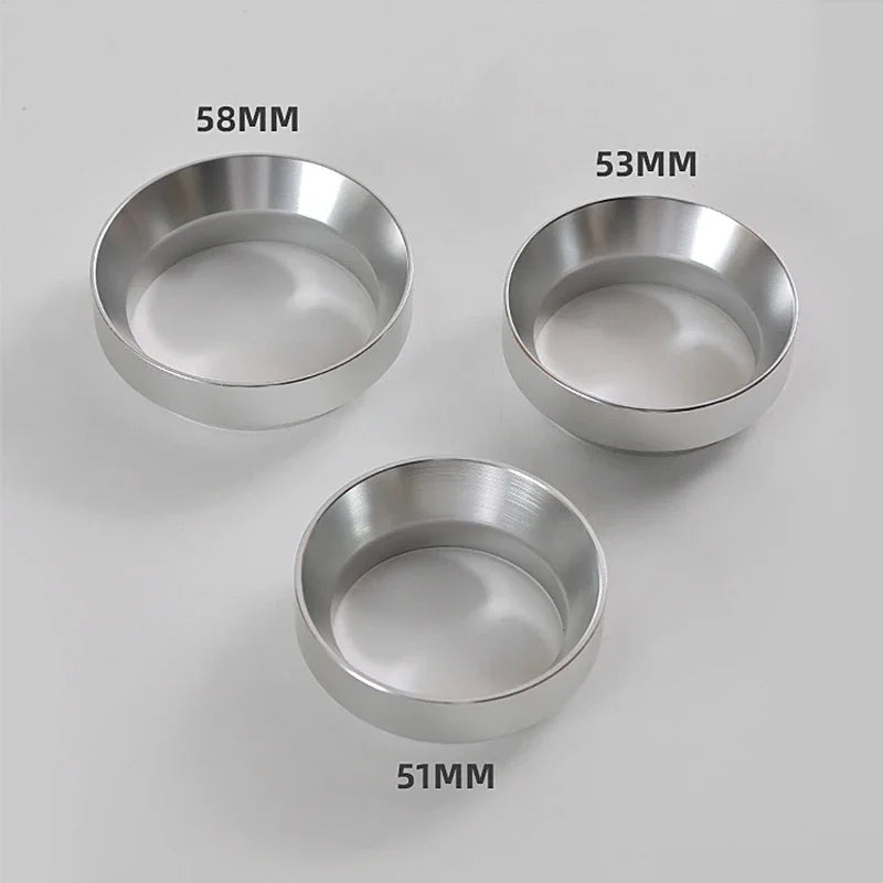 Anillo dosificador magnético para café expreso.