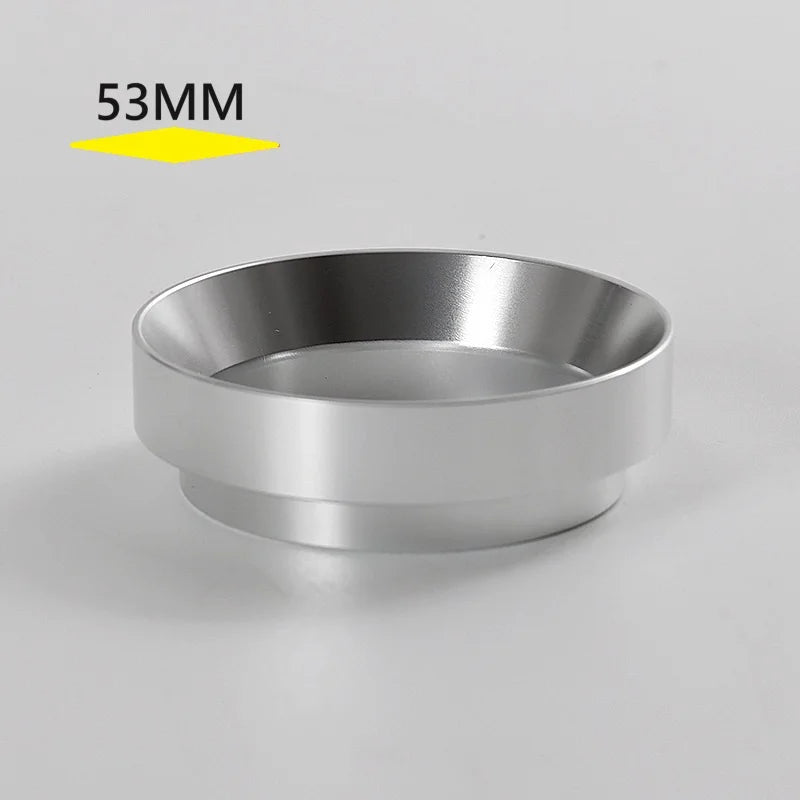 Anillo dosificador magnético para café expreso.