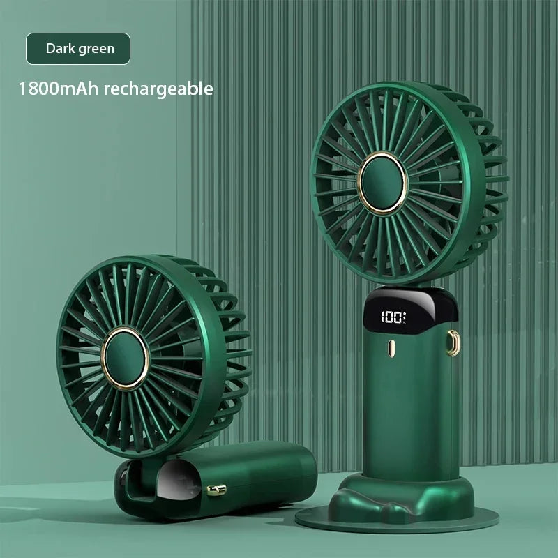 Mini ventilador portátil recargable.