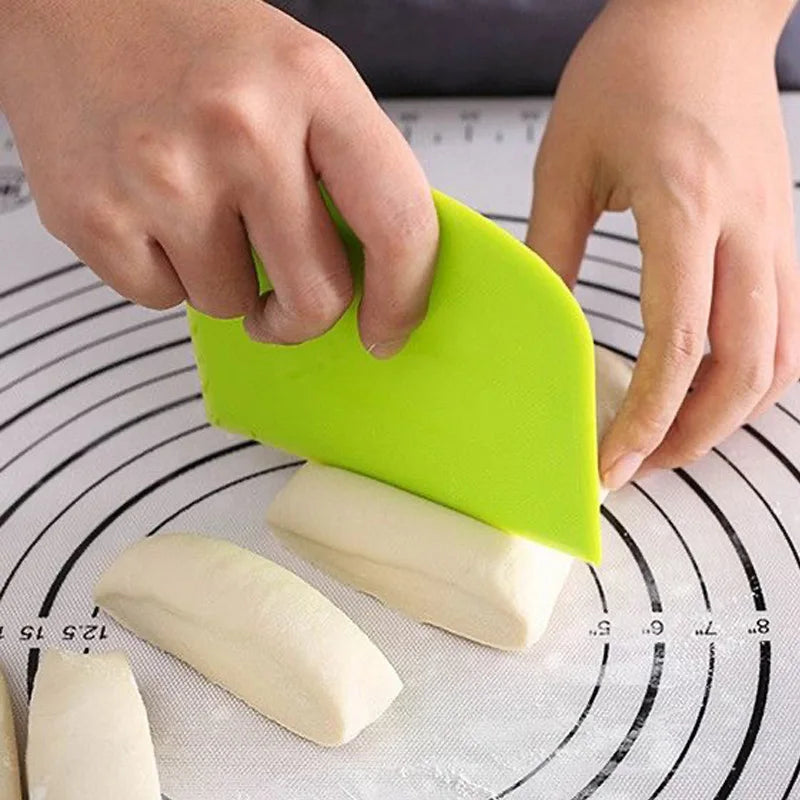 Espátula y raspador para repostería.