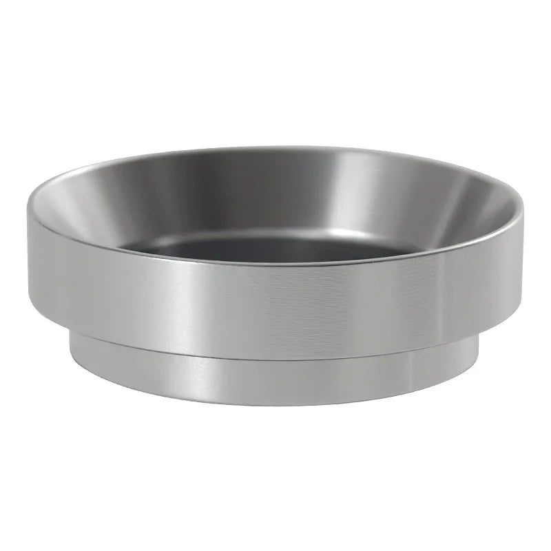 Anillo dosificador magnético para café expreso.